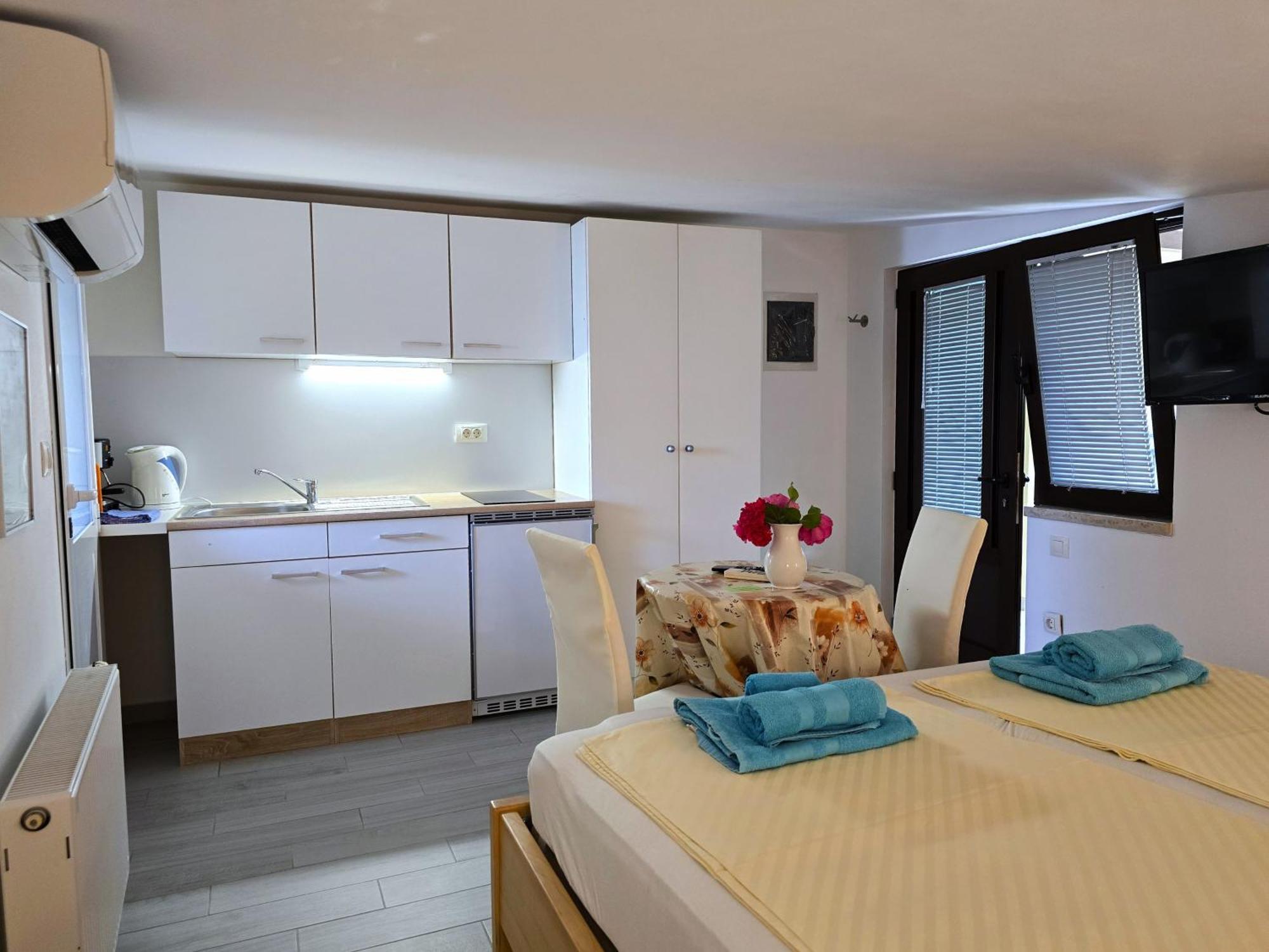 Keser Apartments Rovinj Bagian luar foto